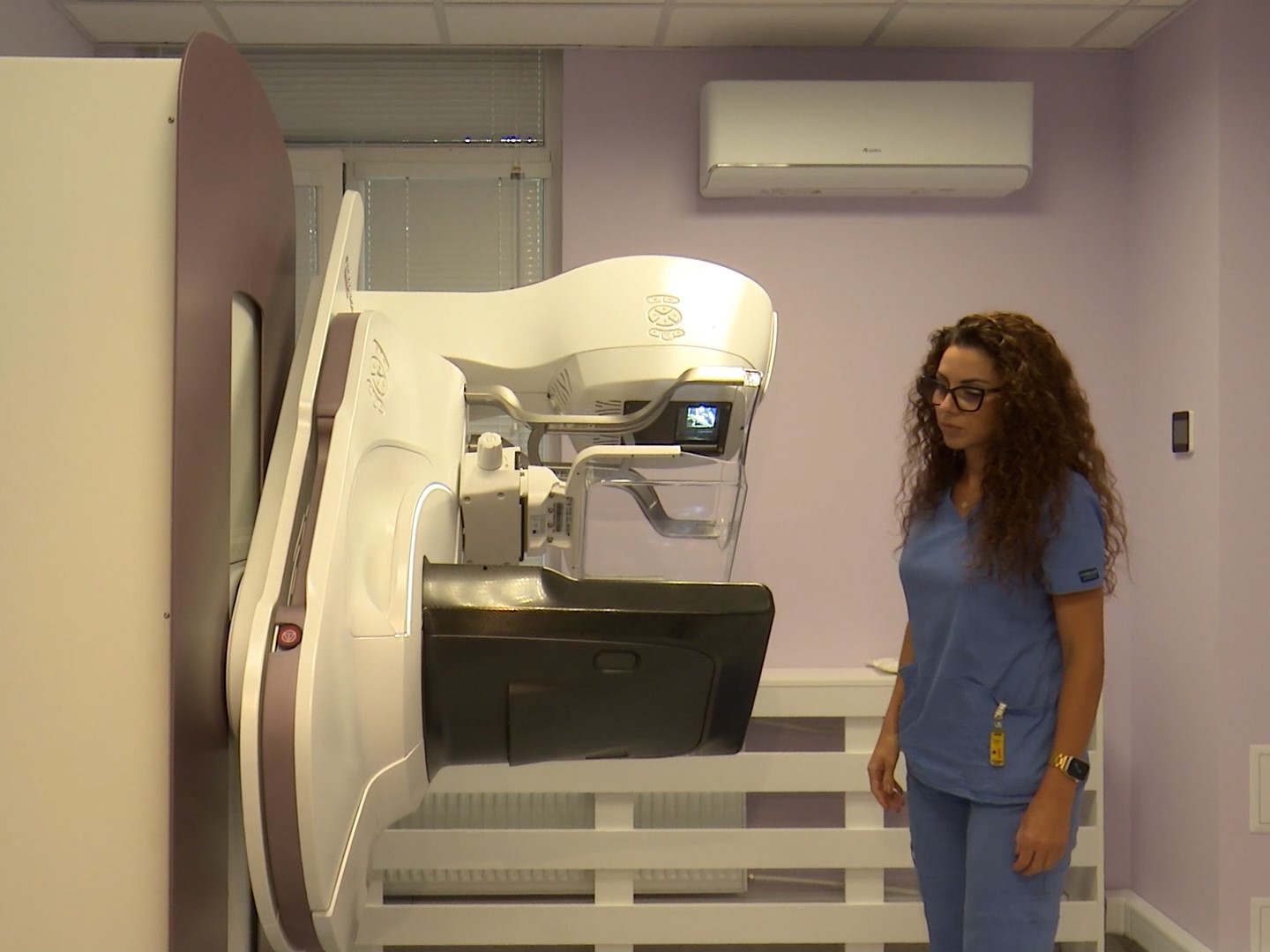  МУ – Варна инвестира в мамограф от най-ново поколение, който ще се използва за научни разработки за ранна диагностика и скрининг на рак на гърдата